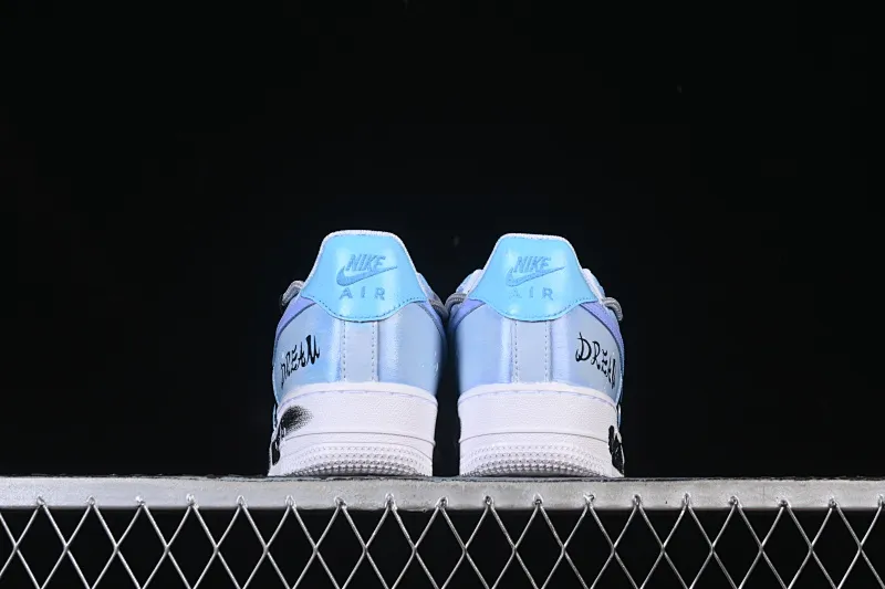 All categories Nk Air Force 1 Air Force series Nk Air Force 1 Low Air Force low top Nike Air Force 1'07 Low "Chasing Dream" Hand-painted graffiti Yunlang Zhumeng Air Force One low-top casual sneakers CW2288-101